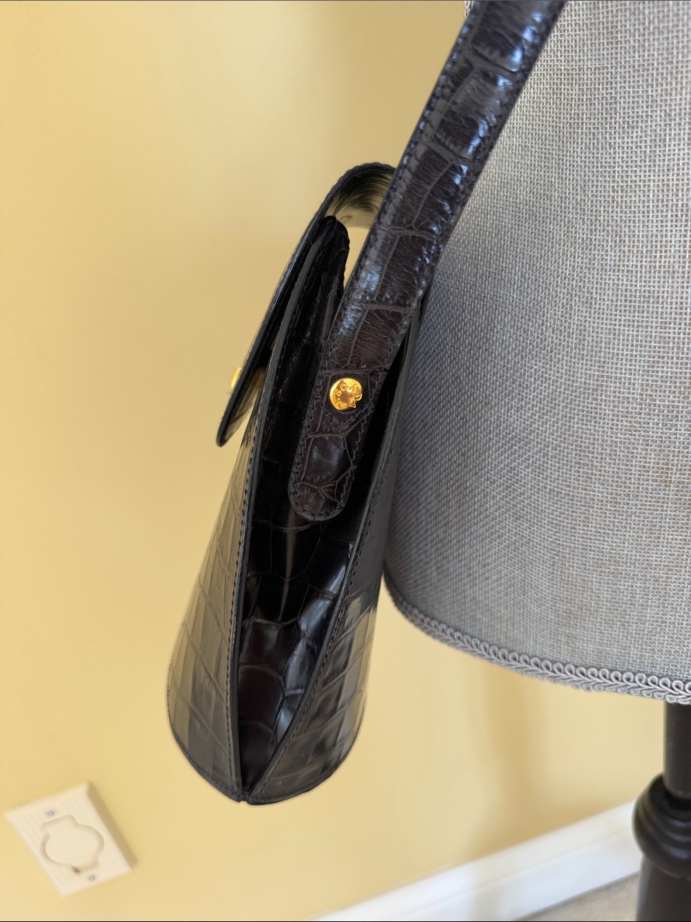 Escada Bag - Picture 4 of 12
